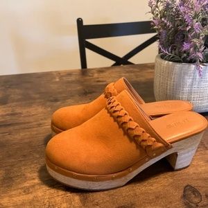 J. Crew Cognac Brown Braided Mules Size 8